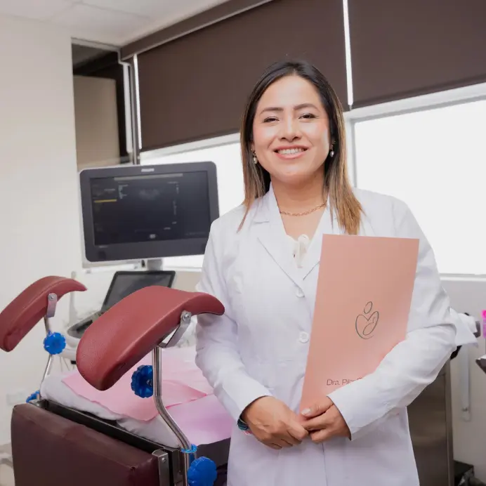 Hero Doctora Pilar Chuquillanqui